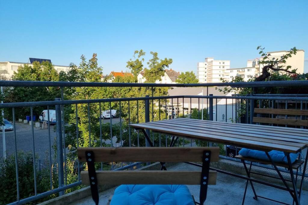 Neu Whng. Zentrum Ruhig Best Place Netflix Garage Gießen Esterno foto